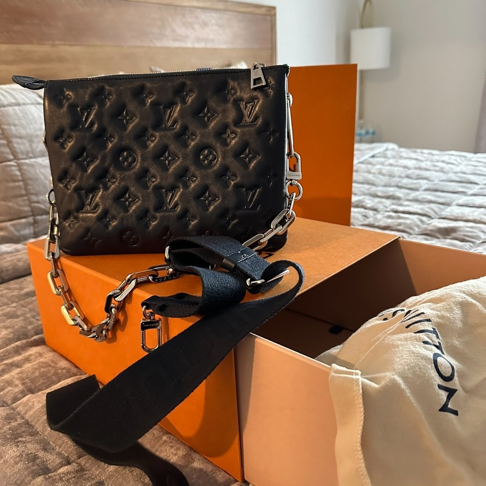 Louis Vuitton Black Chain Bag